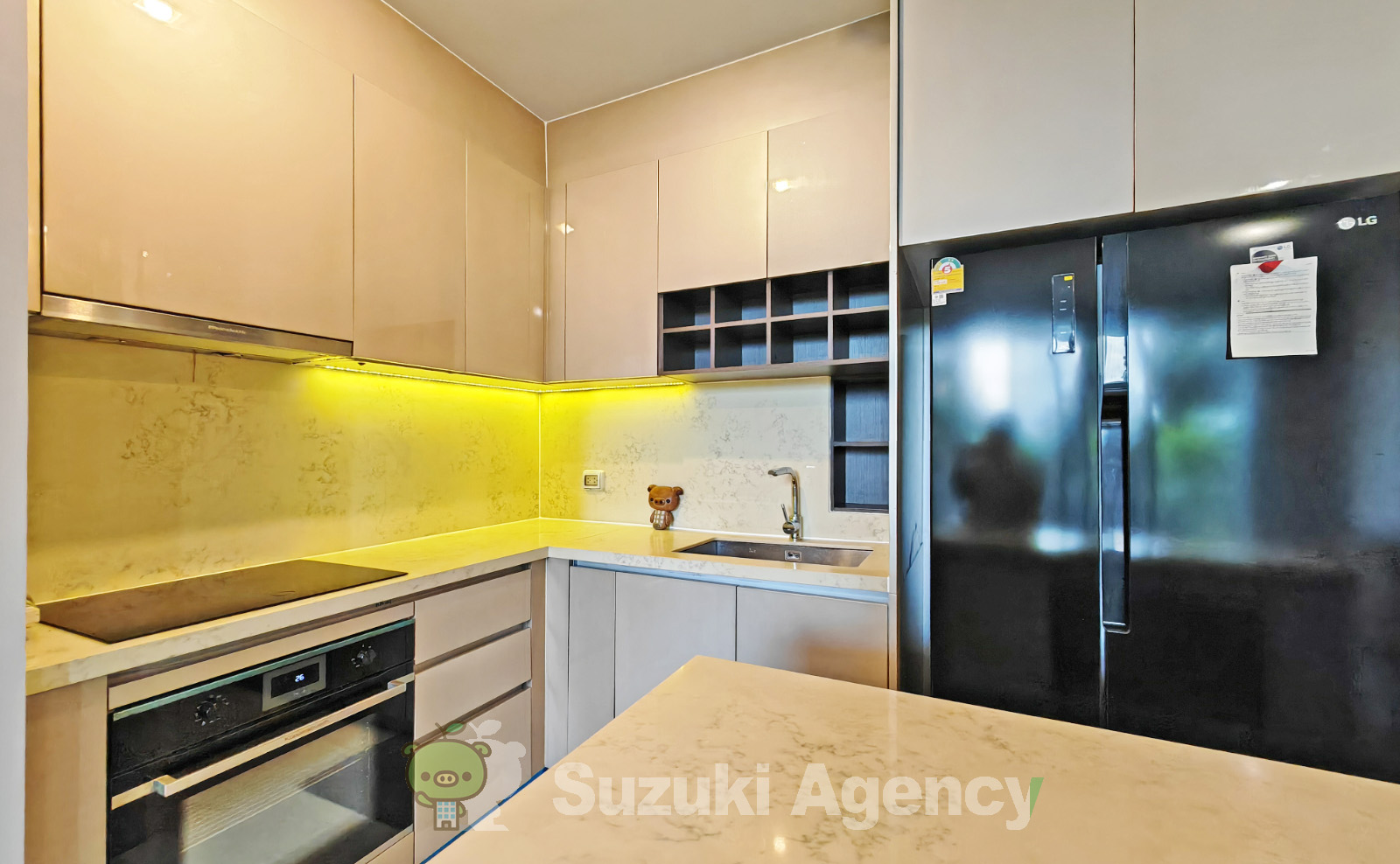LAVIQ Sukhumvit 57 の写真