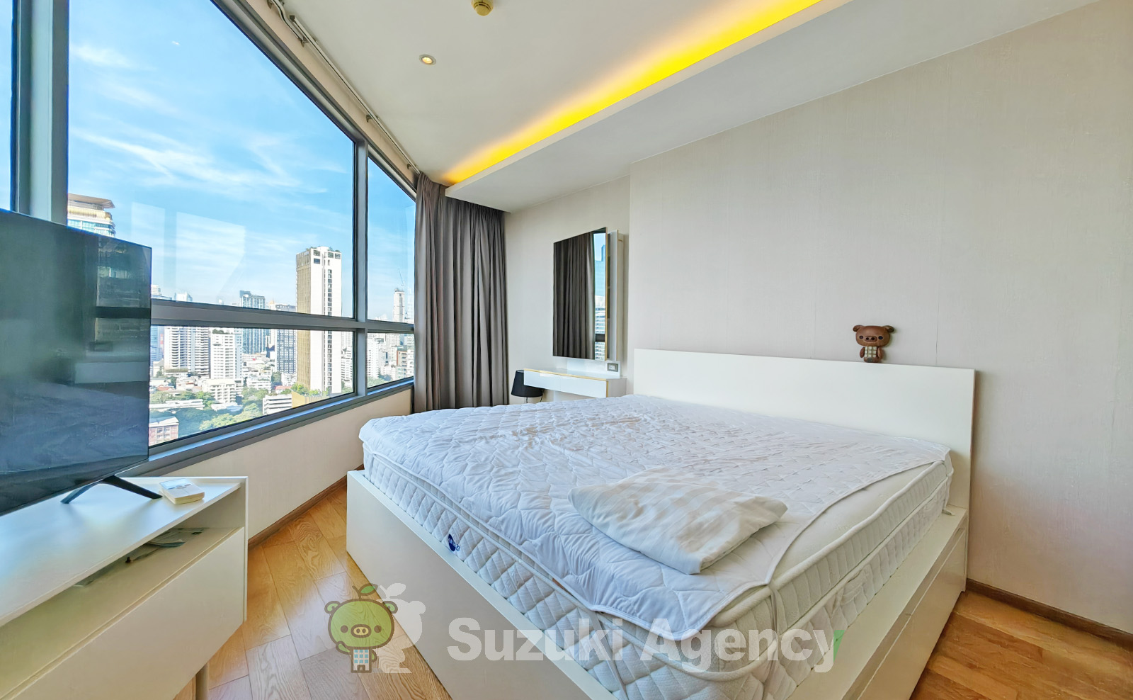 H Sukhumvit 43 の写真