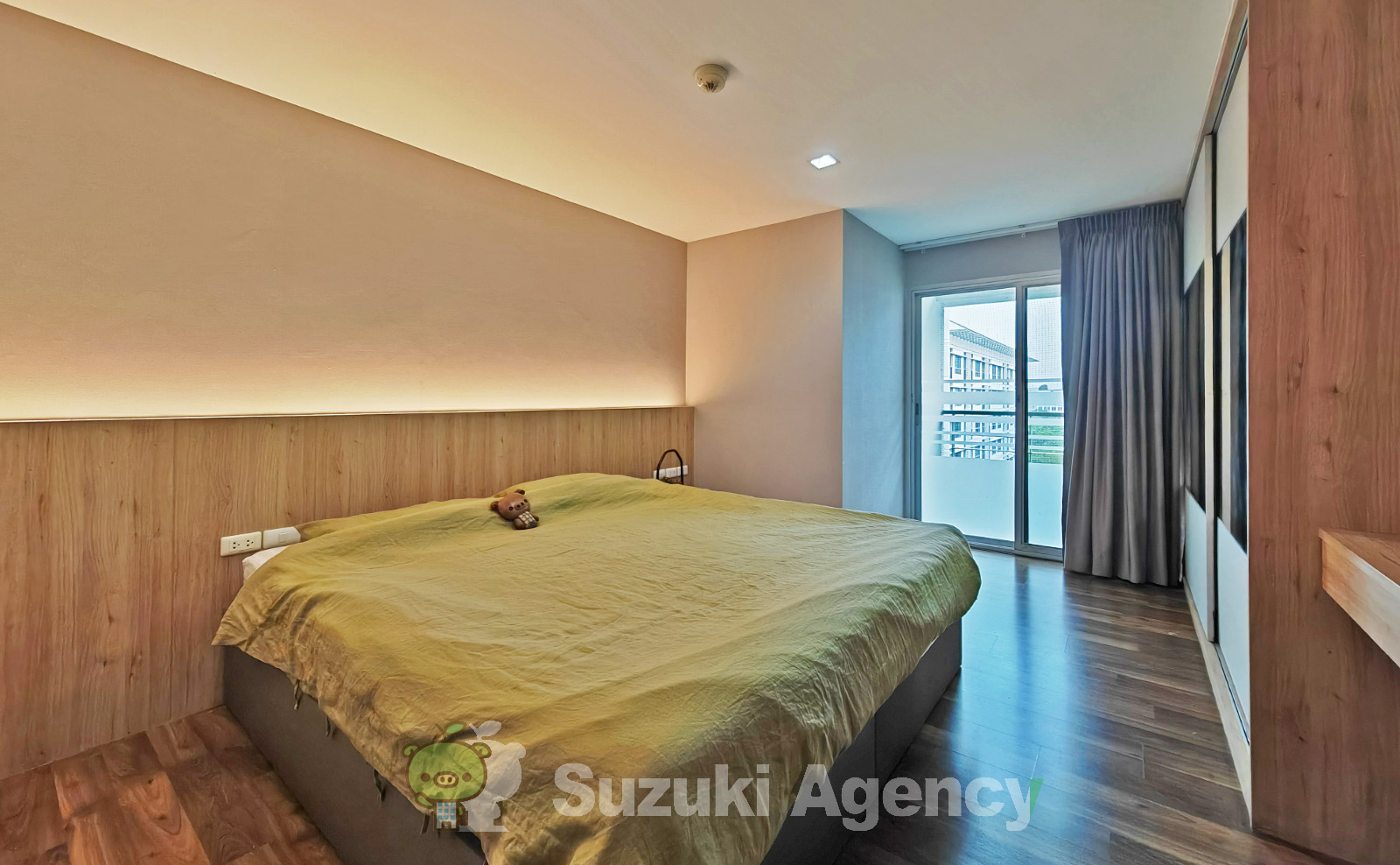 The Room Sukhumvit 79 の写真