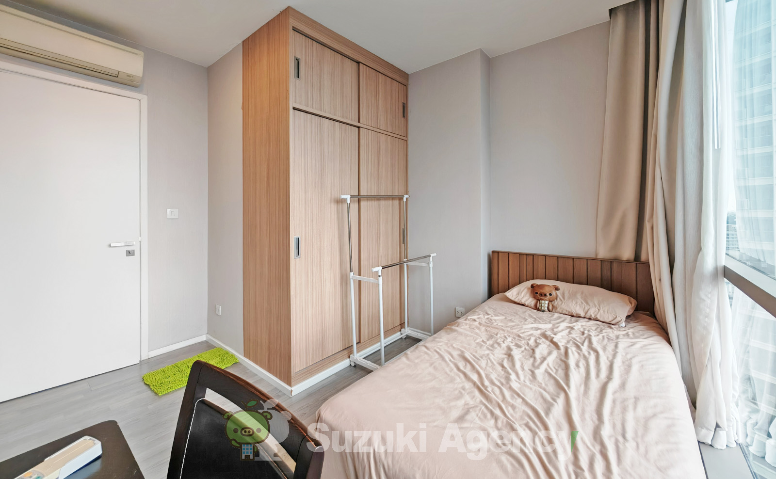 The Room Sukhumvit 69 の写真