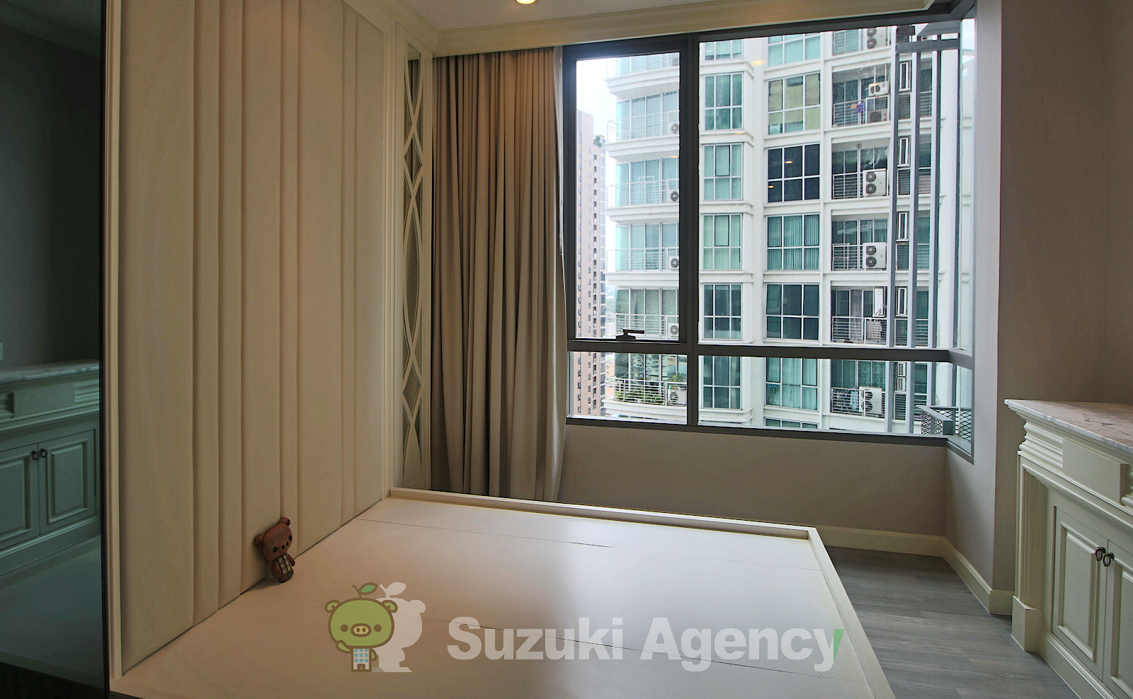The Room Sukhumvit 69 の写真
