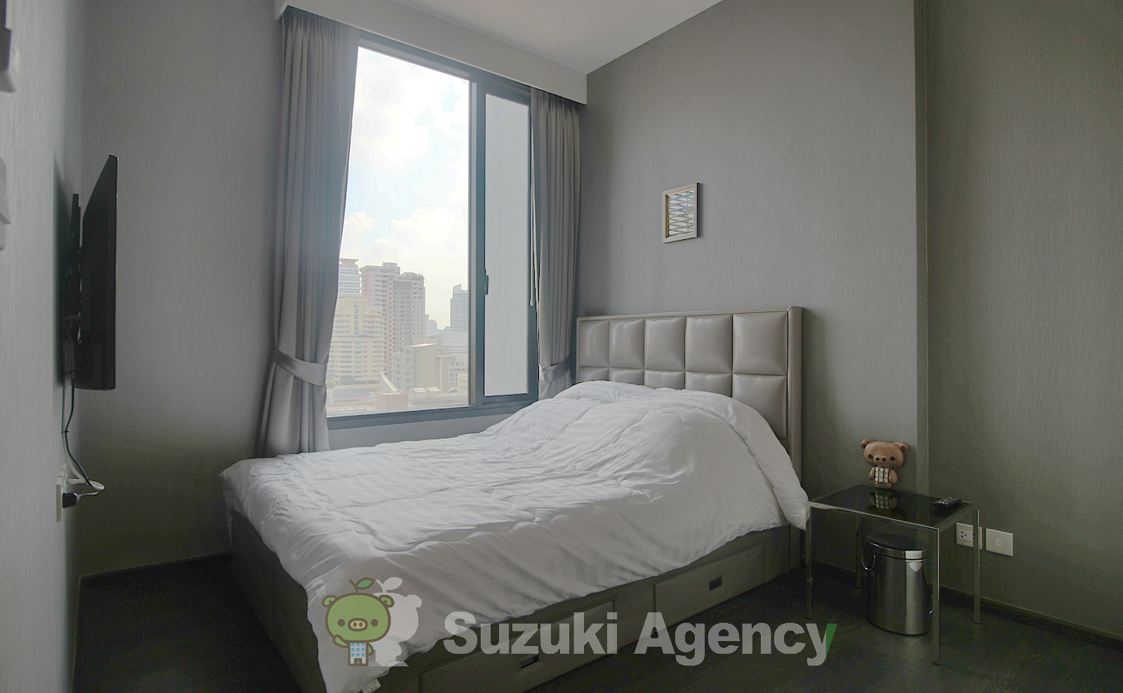 Edge Sukhumvit 23 の写真