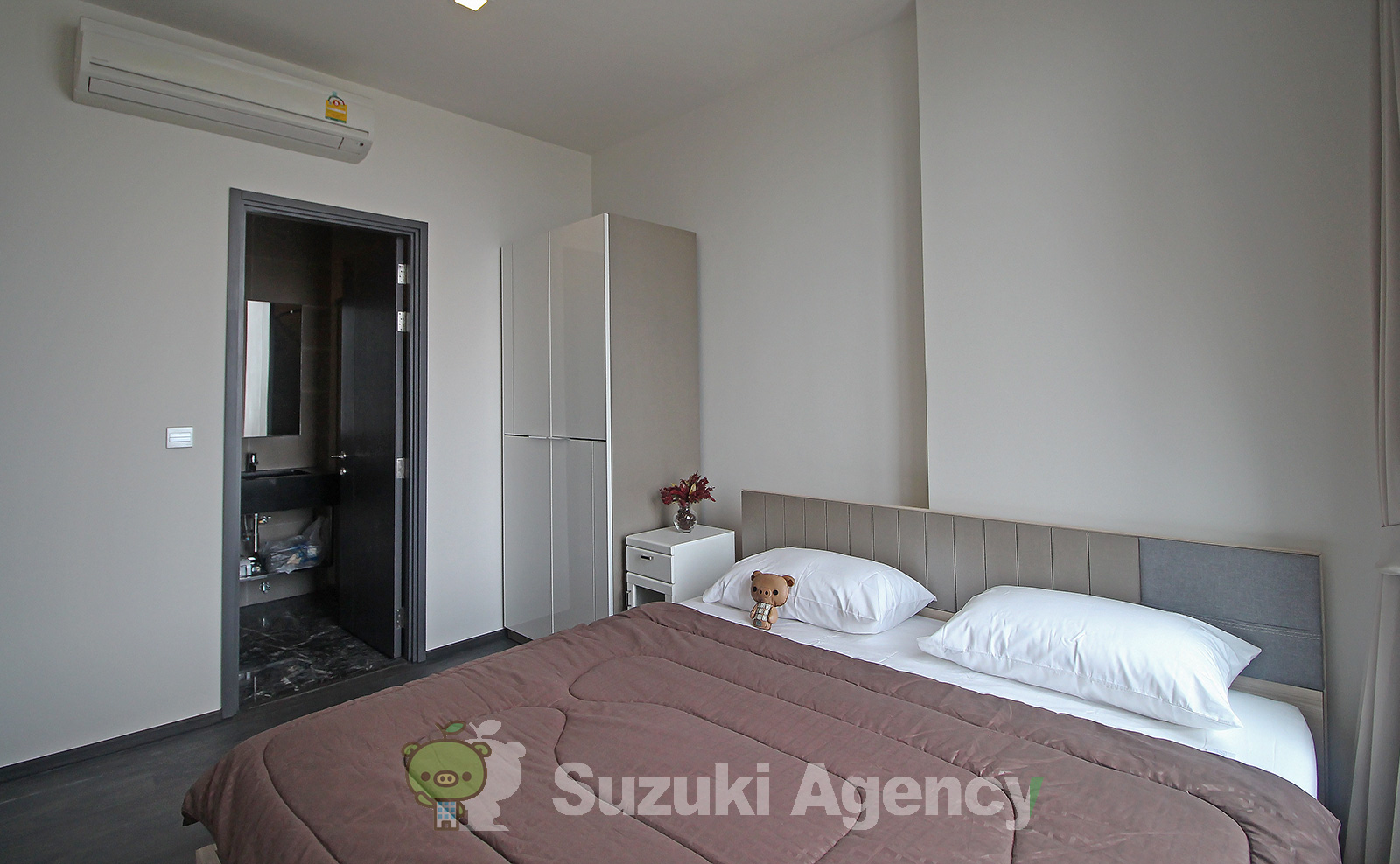 Edge Sukhumvit 23 の写真