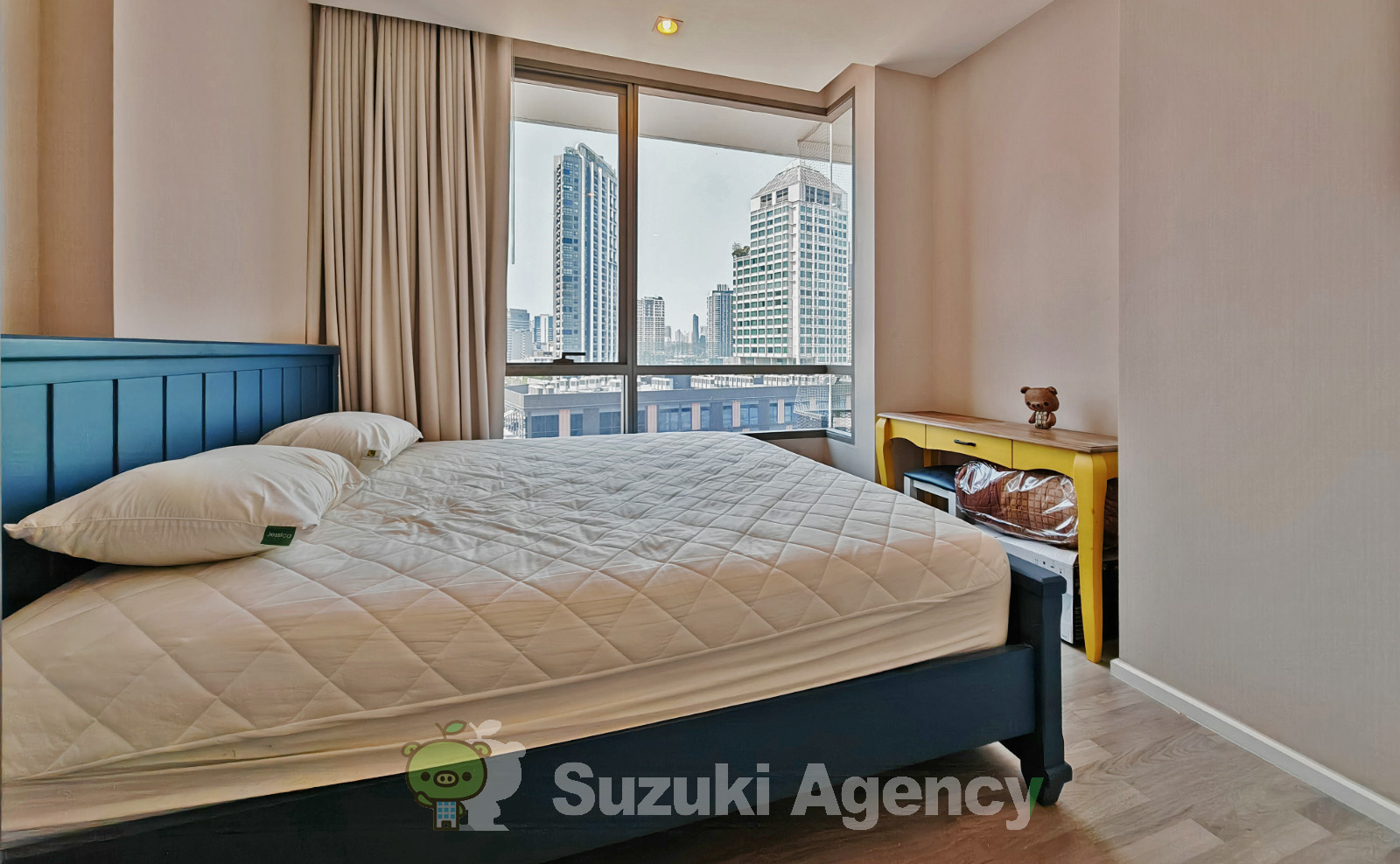 The Room Sukhumvit 69 の写真