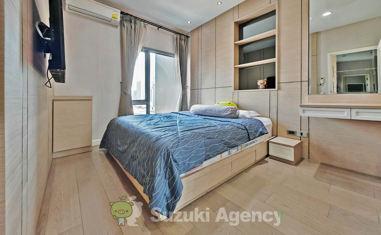 The Crest Sukhumvit 34 の写真