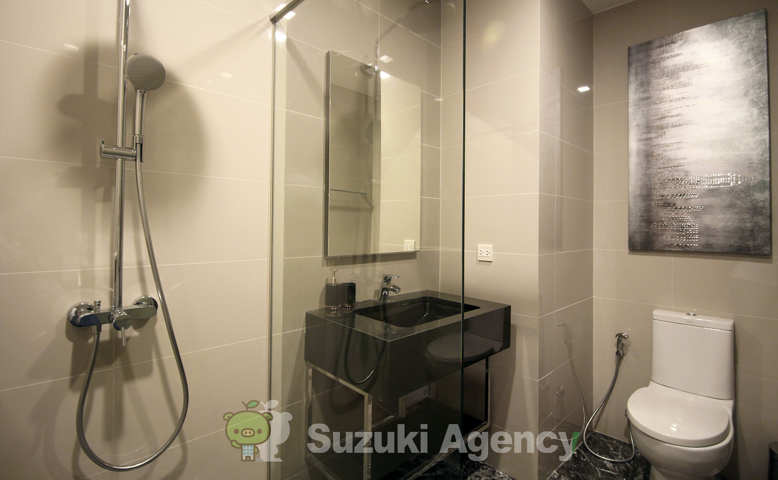 Edge Sukhumvit 23 の写真