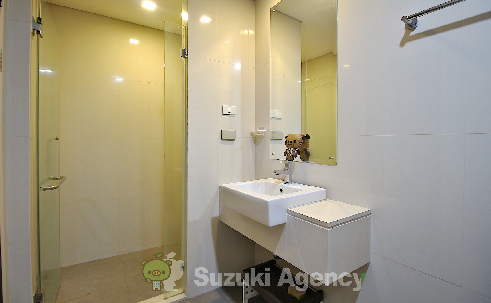 Le Luk Condominium の写真