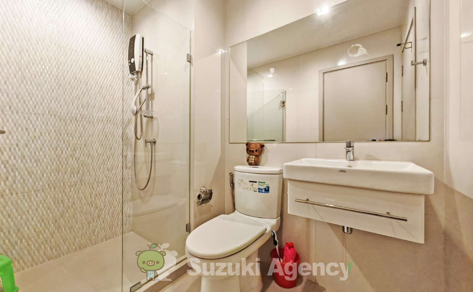 Life Sukhumvit 48 の写真