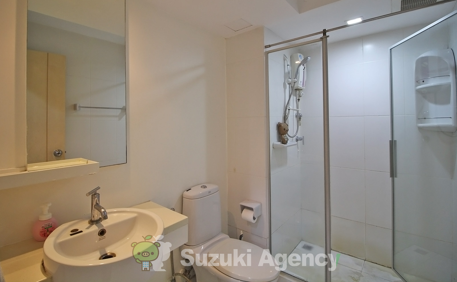 The Room Sukhumvit 79 の写真