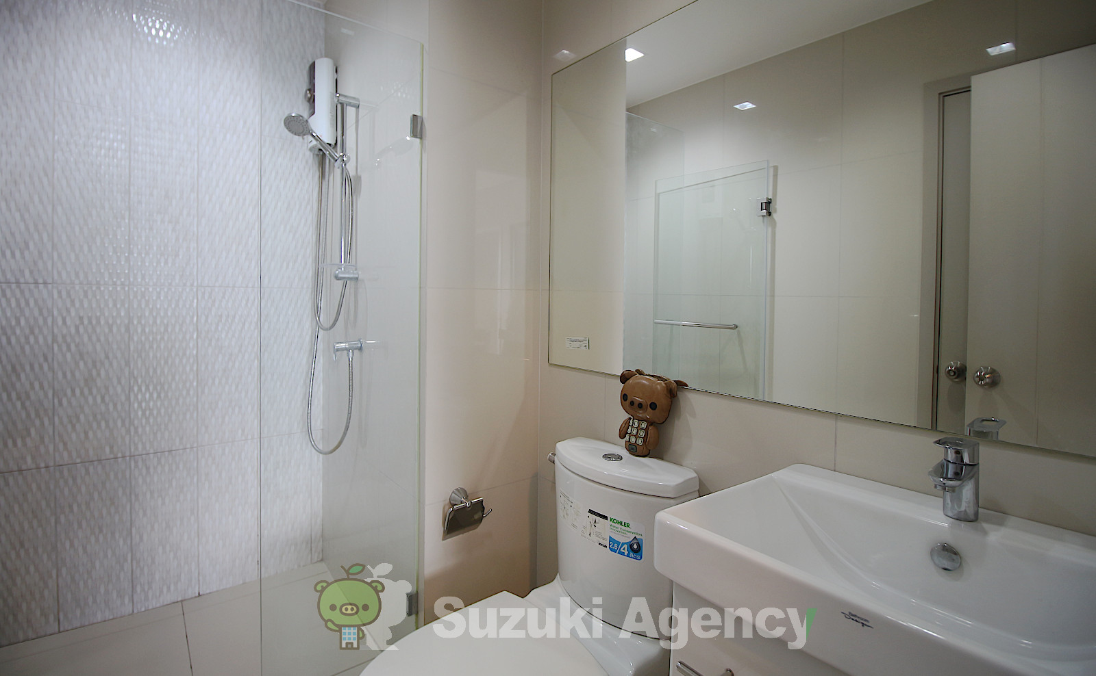 Life Sukhumvit 48 の写真