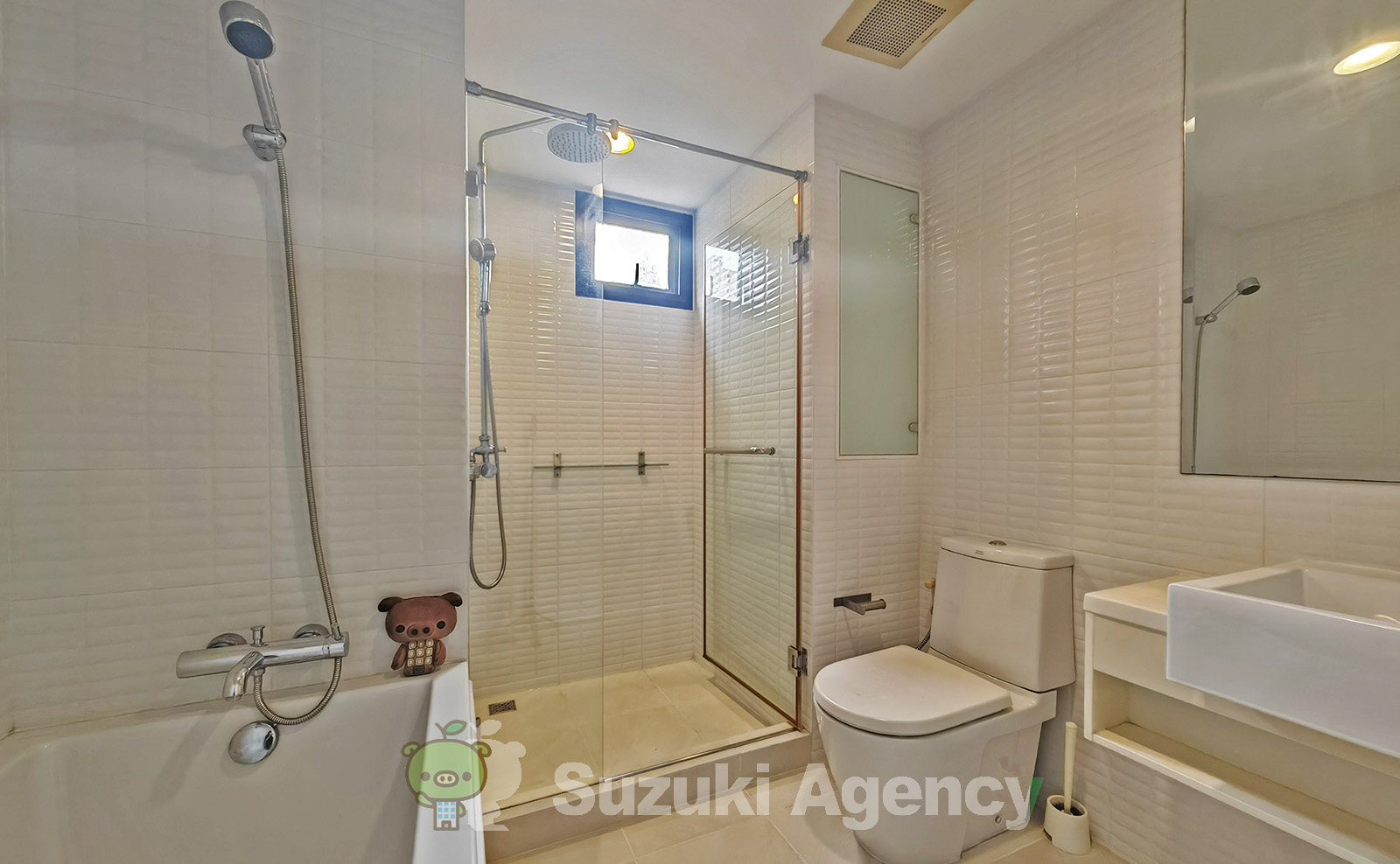 Pearl Residence Sukhumvit 24 の写真