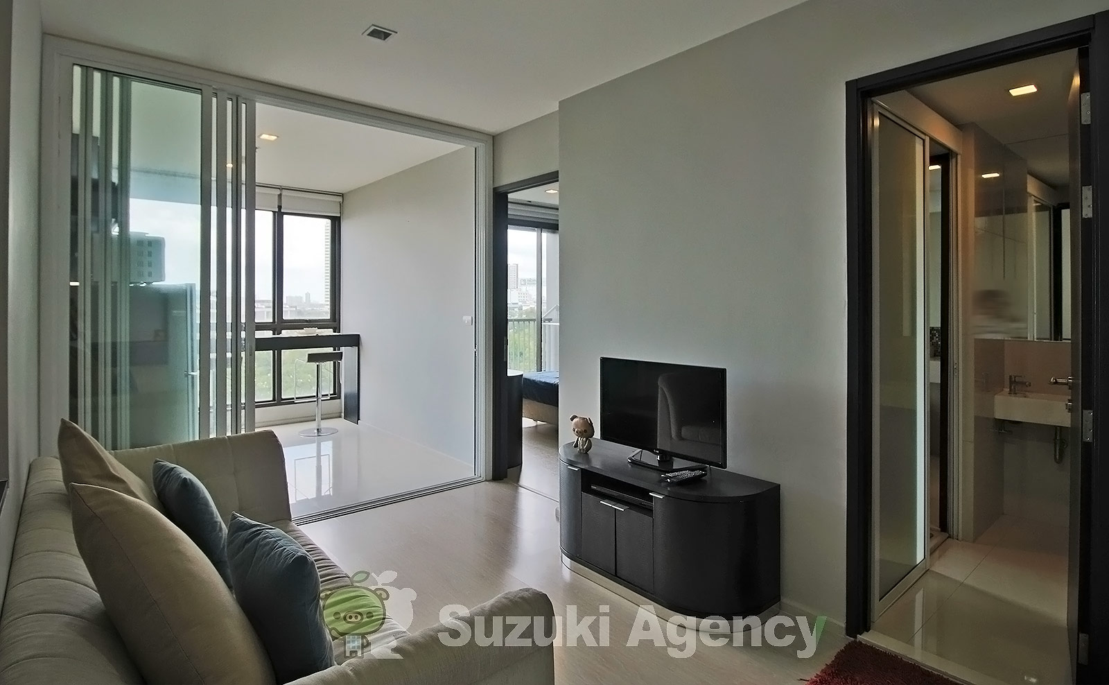 Rhythm Sukhumvit 44/1:1 Bed Room Photos No.20