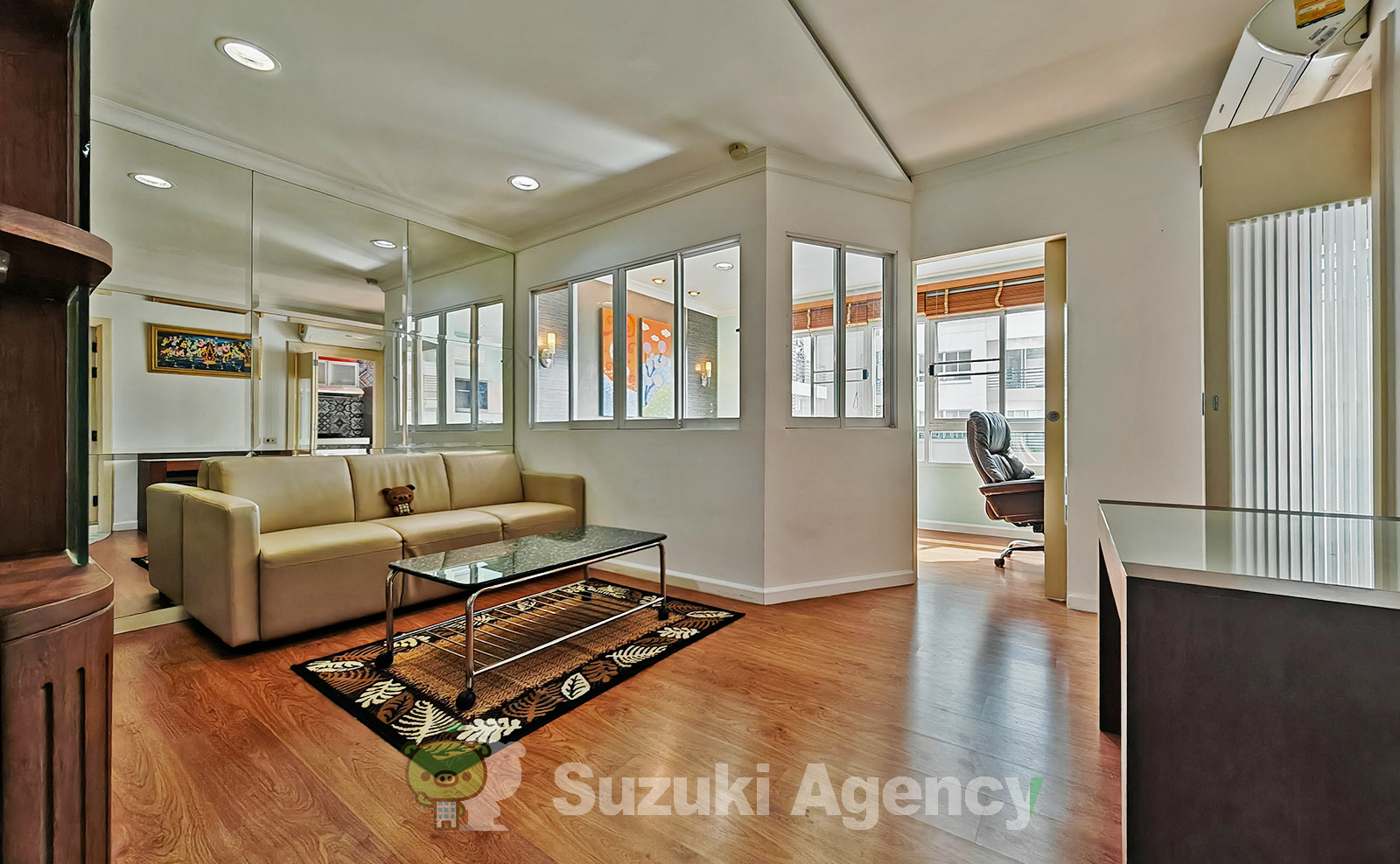 Lumpini Suite Sukhumvit 41:1 Bed Room Photos No.20
