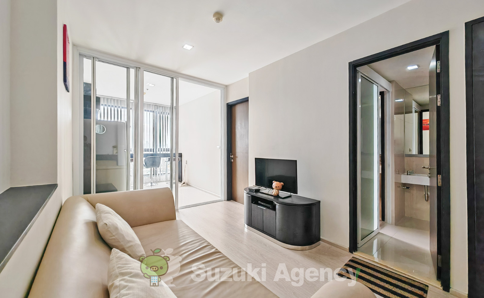 Rhythm Sukhumvit 44/1:1 Bed Room Photos No.21
