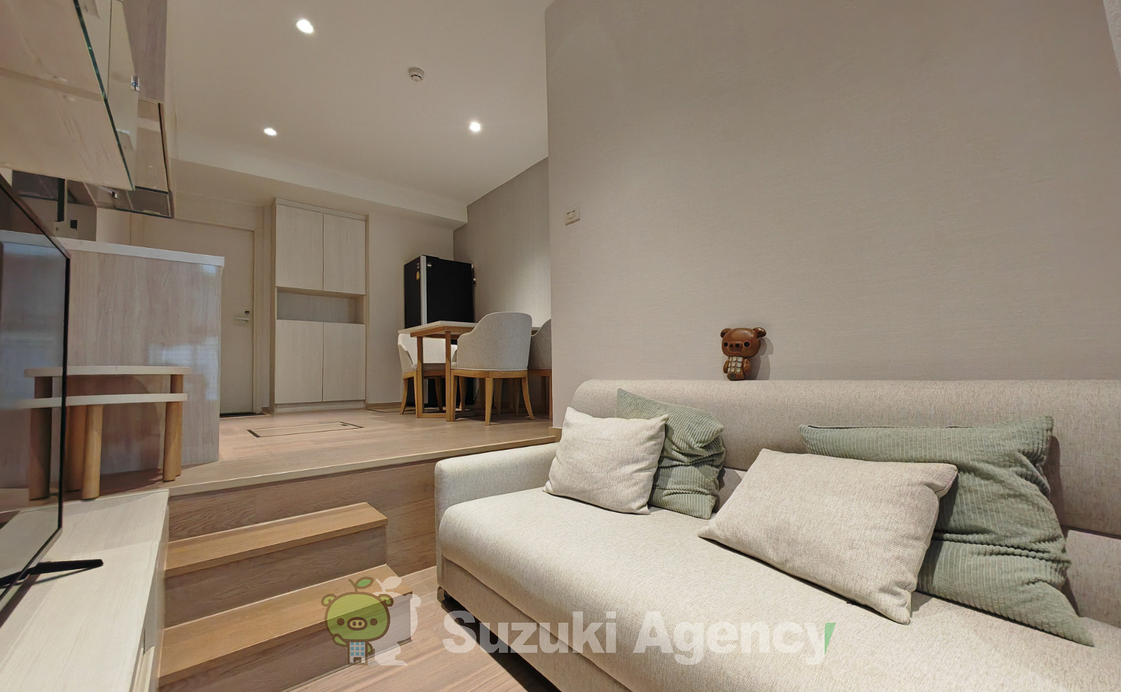 Runesu Thonglor 5:1 Bed Room Photos No.23