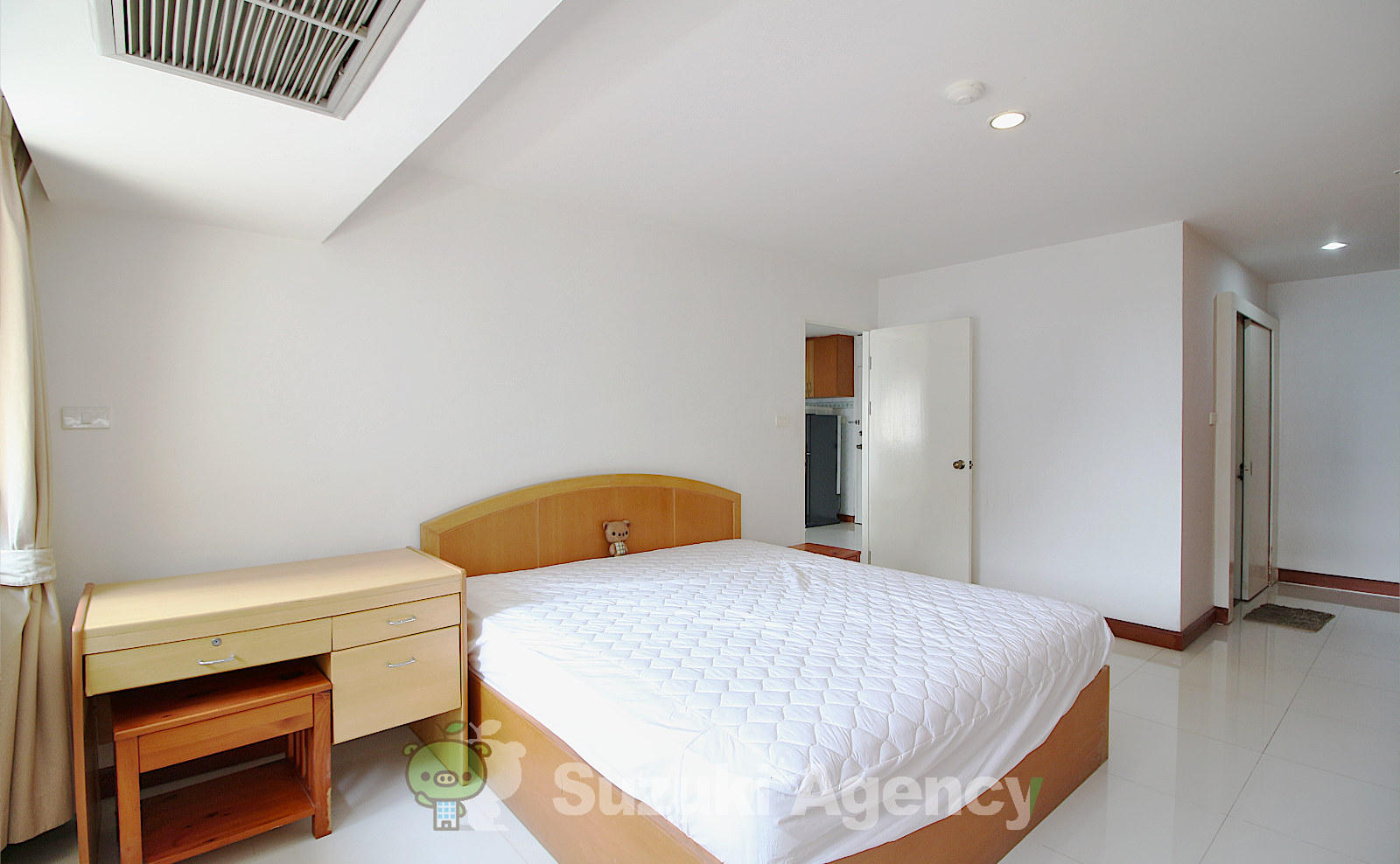 The Royal Place 2:1 Bed Room Photos No.72