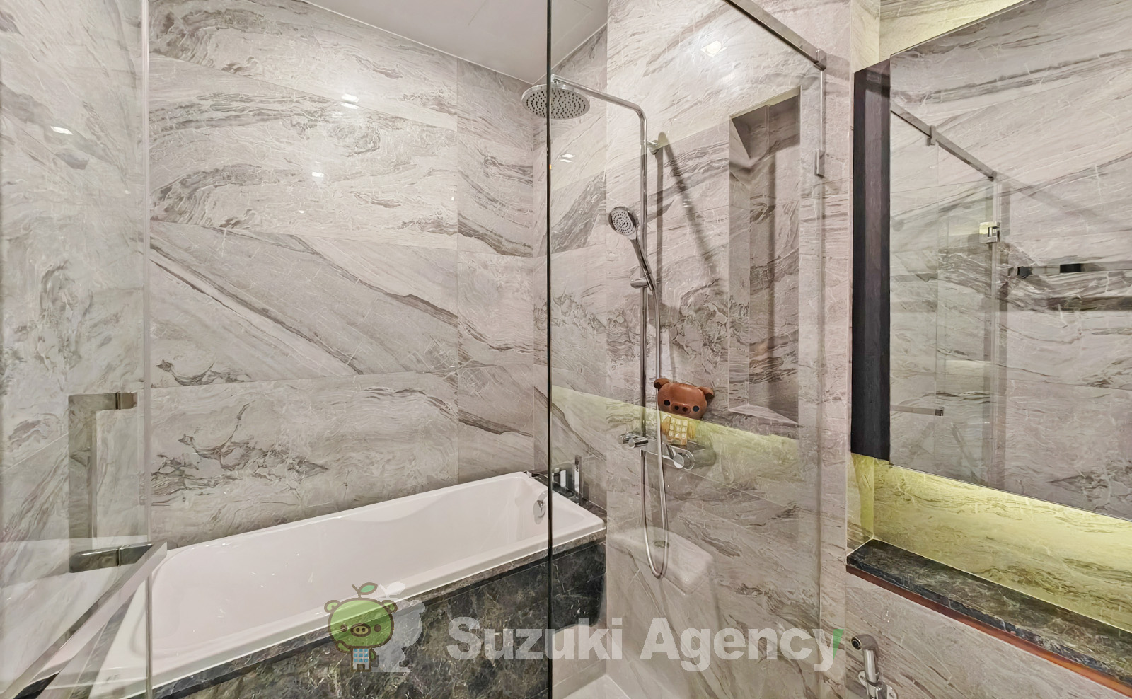 LAVIQ Sukhumvit 57:1 Bed Room Photos No.73