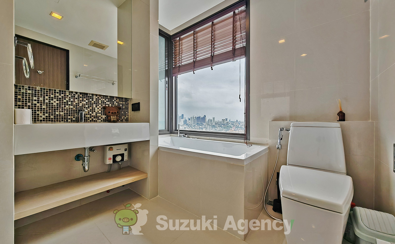 Rhythm Sukhumvit 44/1:1 Bed Room Photos No.73