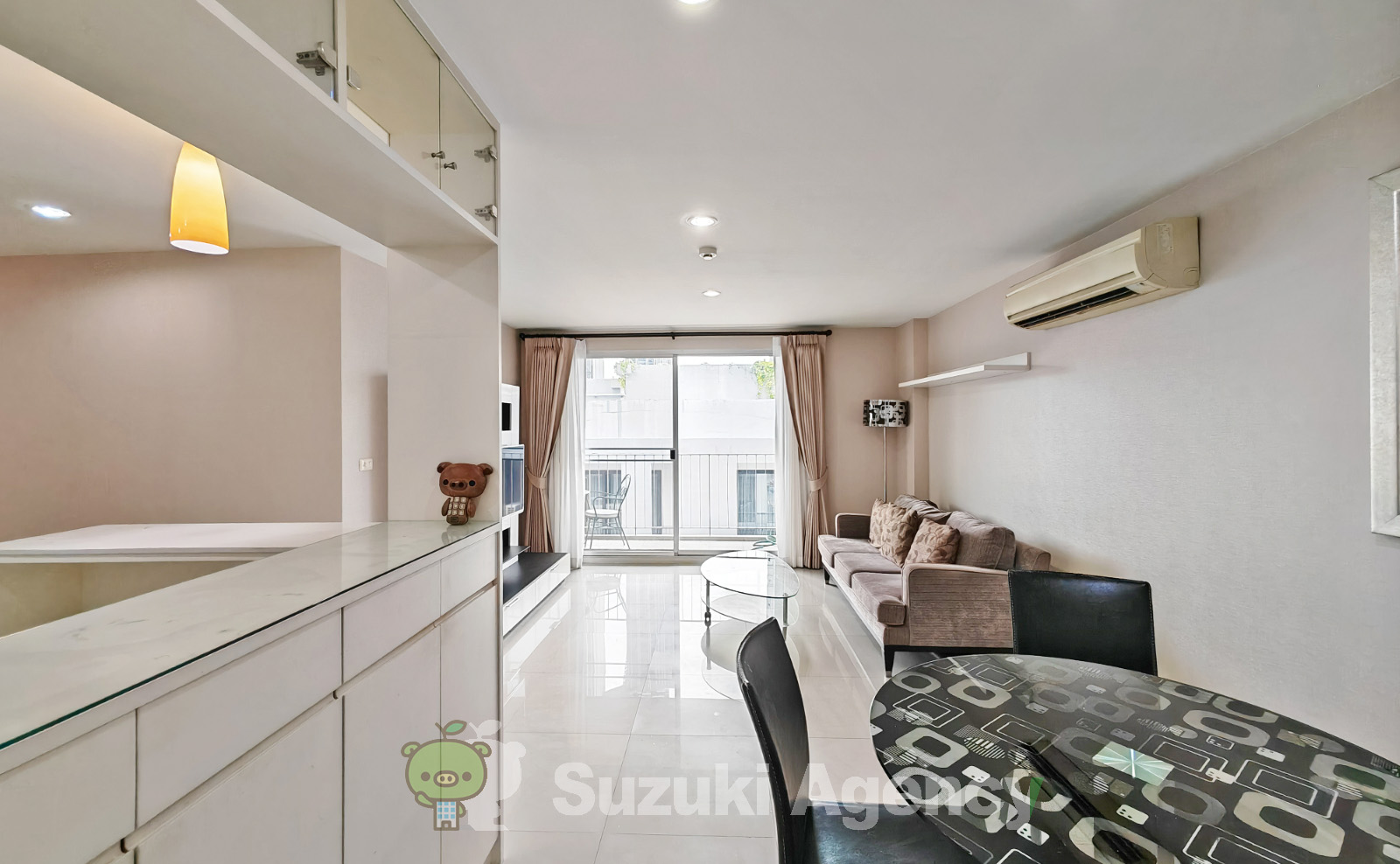 The Clover Thonglor Residence:2 Bed Room Photos No.26