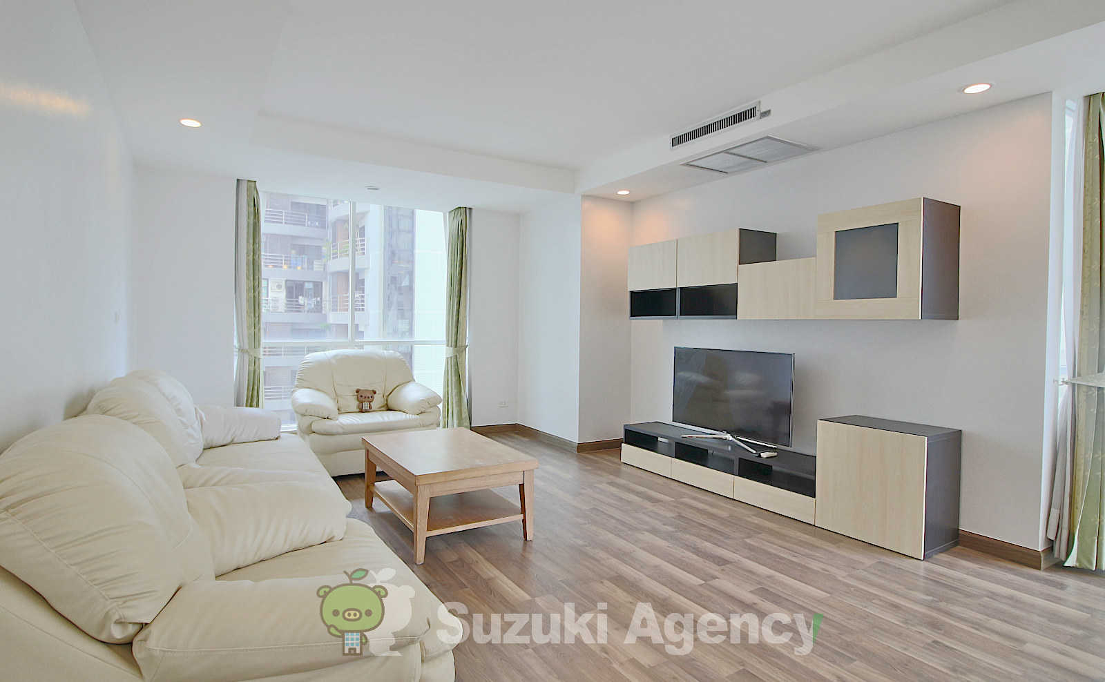 The Rajdamri Condo:2 Bed Room Photos No.27