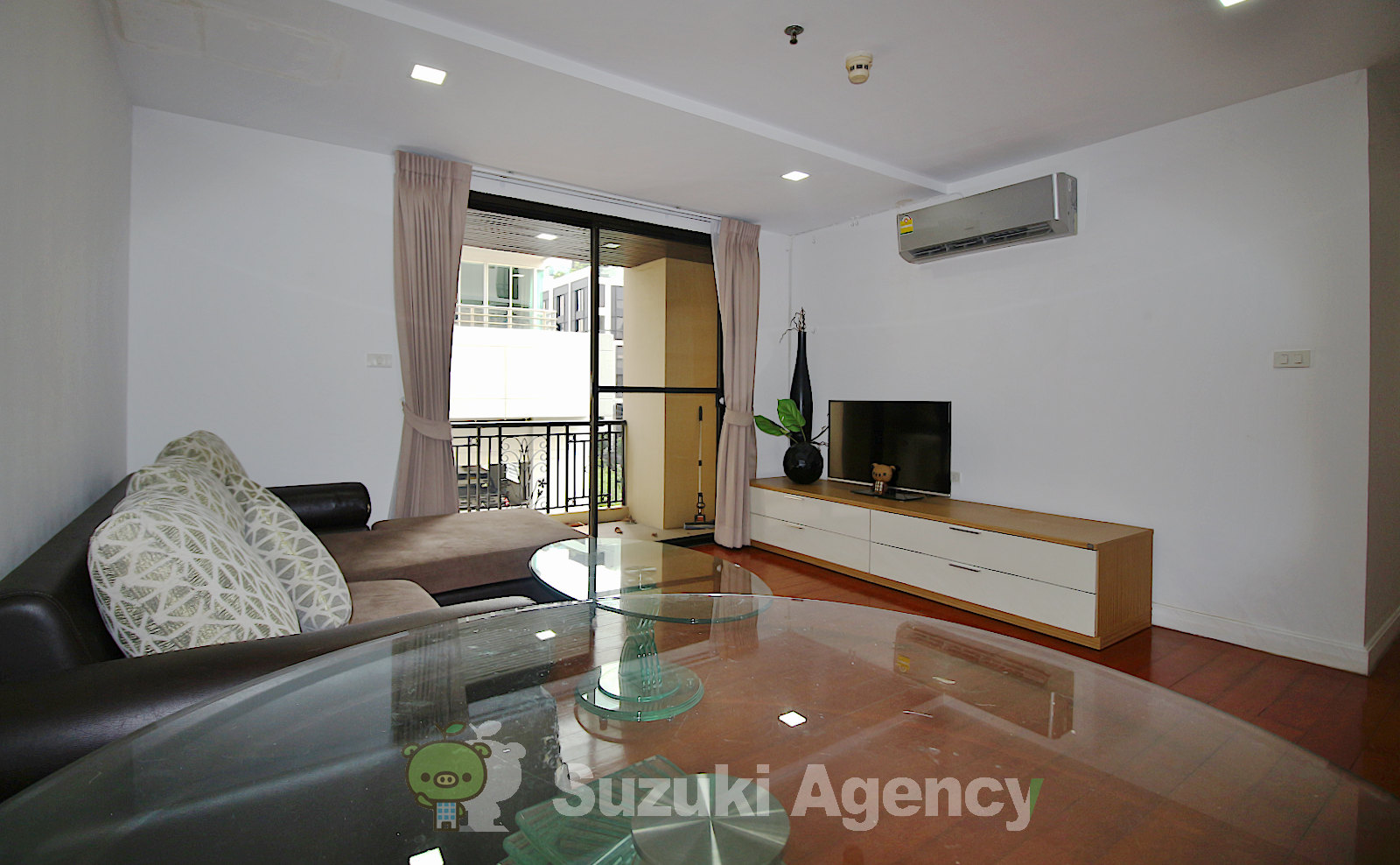 Prime Mansion Sukhumvit 31:2 Bed Room Photos No.28