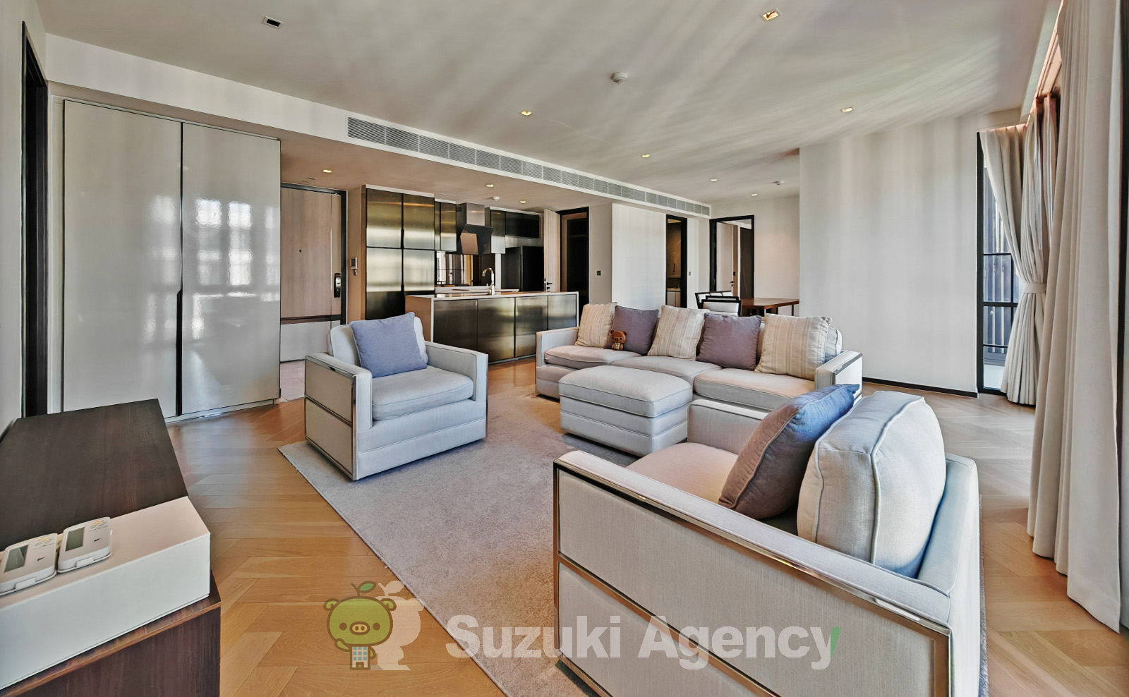 The Reserve Sukhumvit 61:2 Bed Room Photos No.28