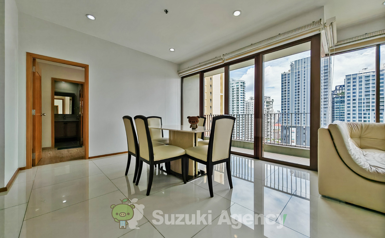 The Emporio Place:2 Bed Room Photos No.29