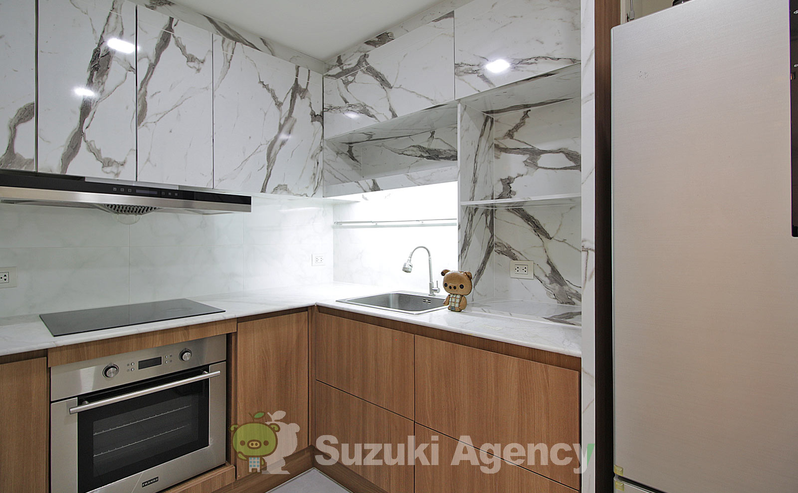 The Bangkok Sukhumvit 61:2 Bed Room Photos No.30