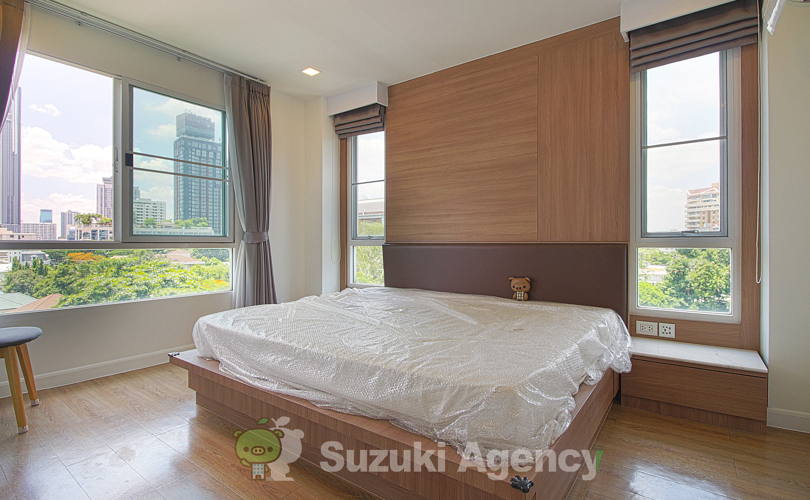 The Bangkok Sukhumvit 61:2 Bed Room Photos No.31