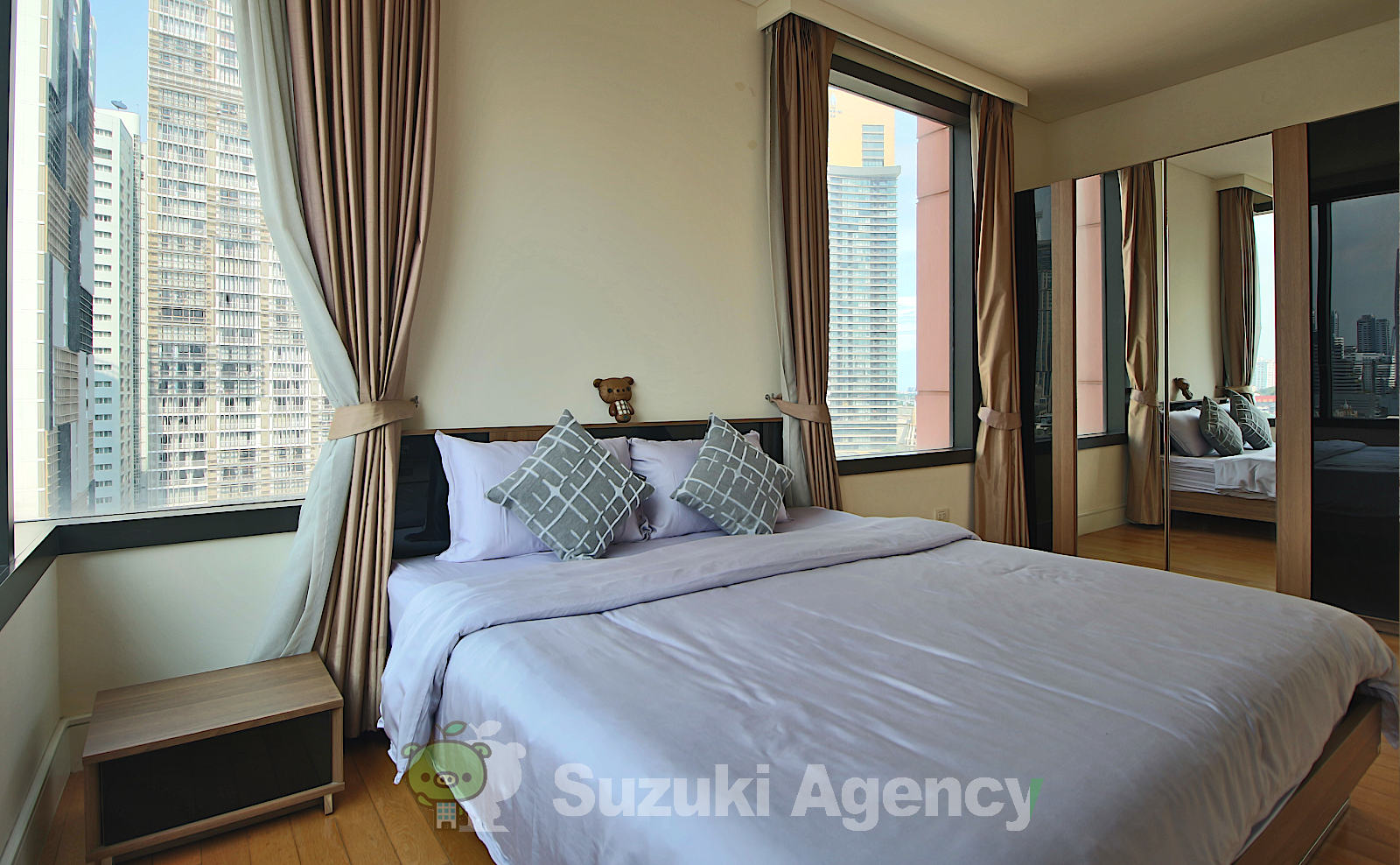 Aguston Sukhumvit 22:2 Bed Room Photos No.66