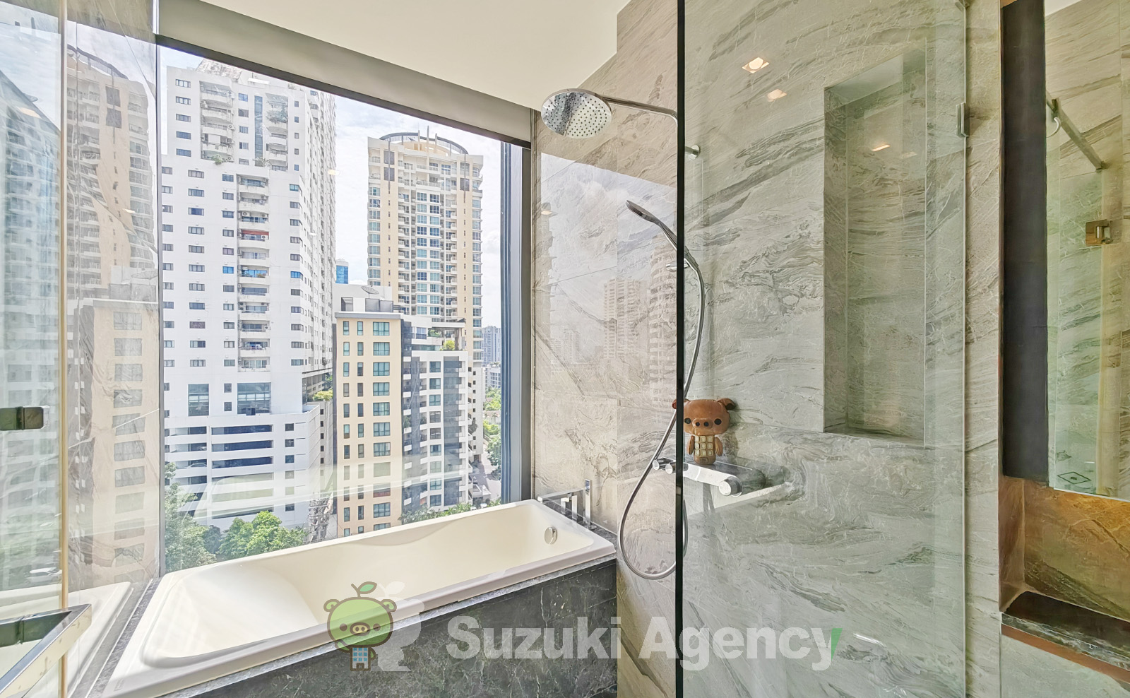 LAVIQ Sukhumvit 57:2 Bed Room Photos No.75