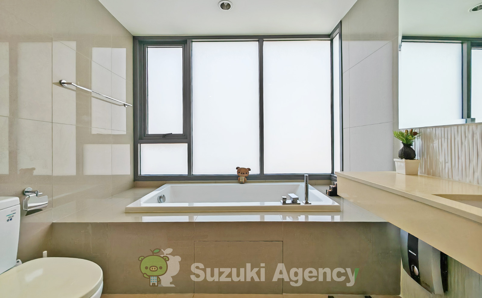 Rhythm Sukhumvit 42:2 Bed Room Photos No.75