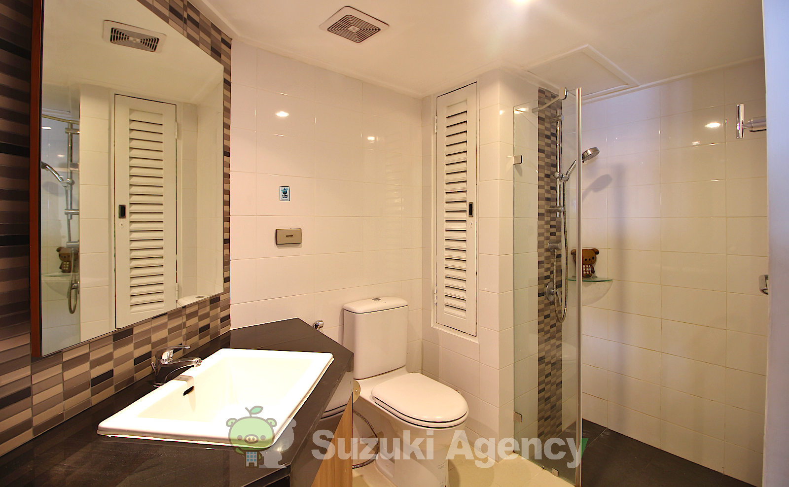 Karolyn Court:2 Bed Room Photos No.76