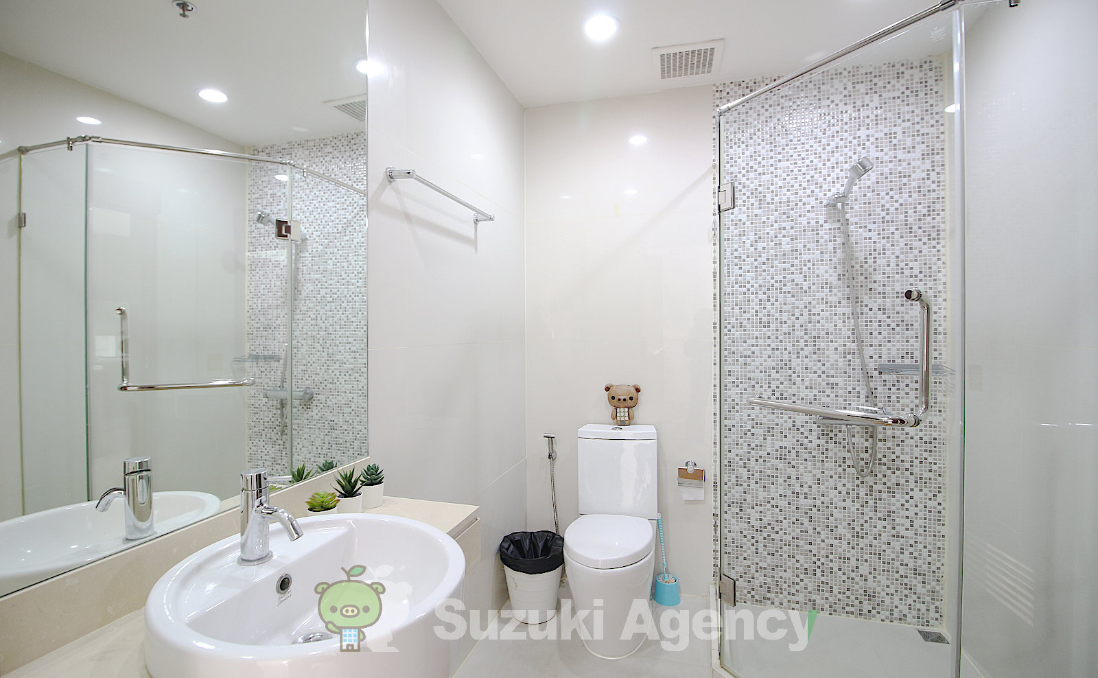 The Rajdamri Condo:2 Bed Room Photos No.76