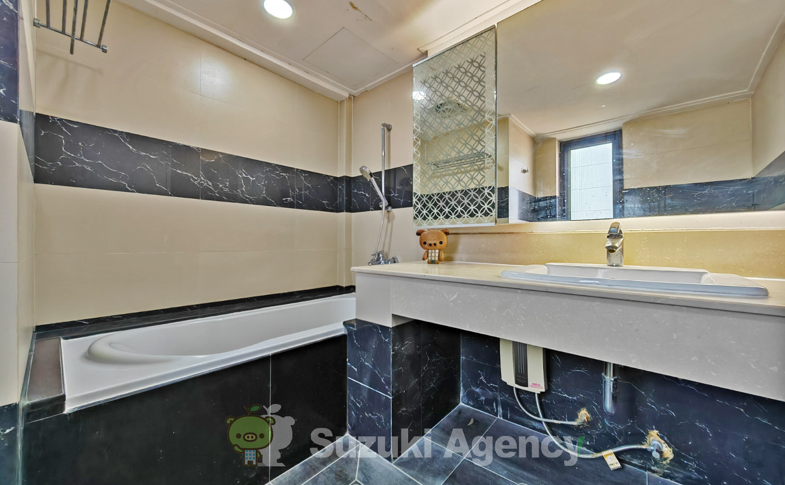 Baan Suanpetch:2 Bed Room Photos No.76