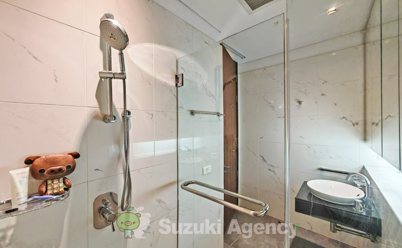 The Lakes Condominium:2 Bed Room Photos No.76
