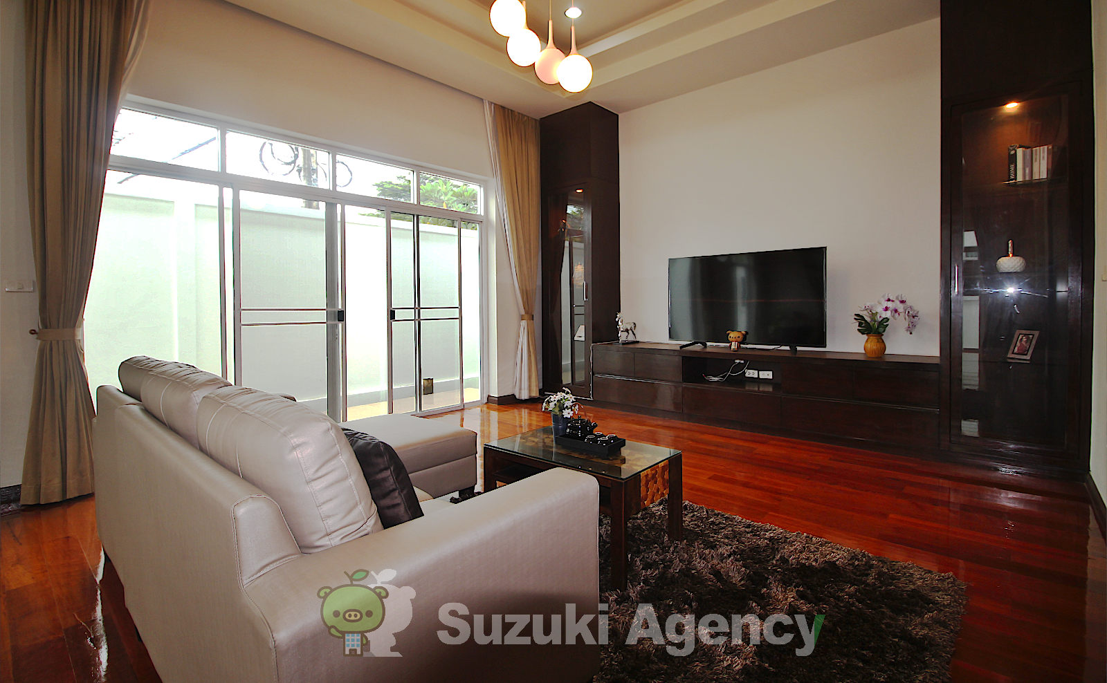 Scarlet Full Service Villa:3 Bed Room Photos No.33