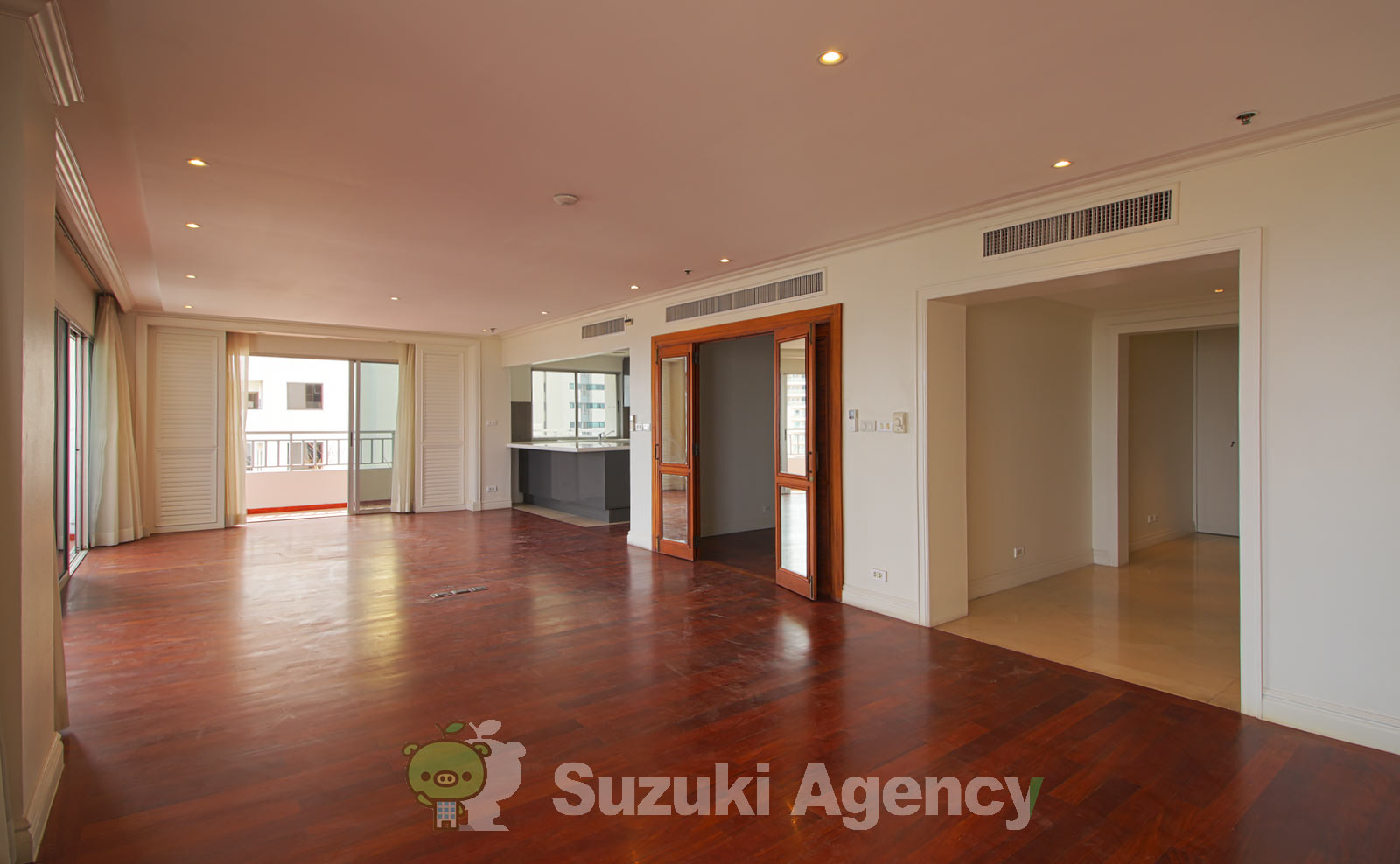 Sathorn Park Place:3 Bed Room Photos No.35