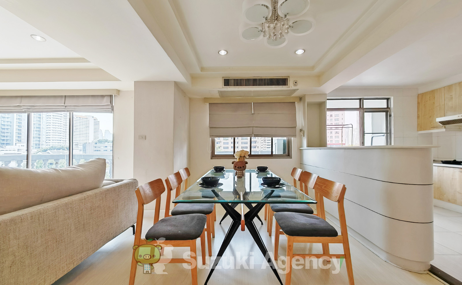 Royal Castle:3 Bed Room Photos No.35