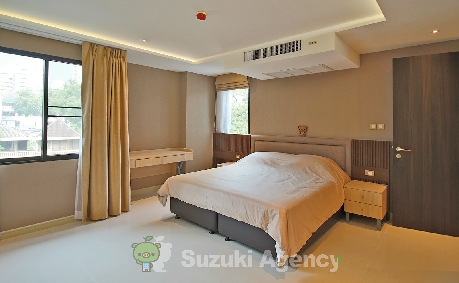 Tidy Deluxe:3 Bed Room Photos No.37