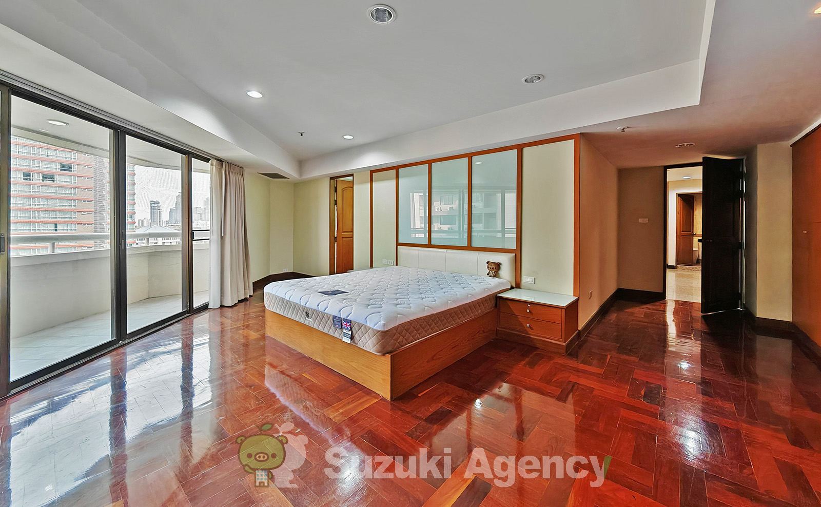 Baan Suanpetch:3 Bed Room Photos No.68