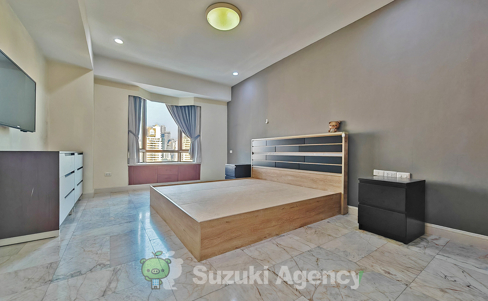 Royal Castle:3 Bed Room Photos No.69