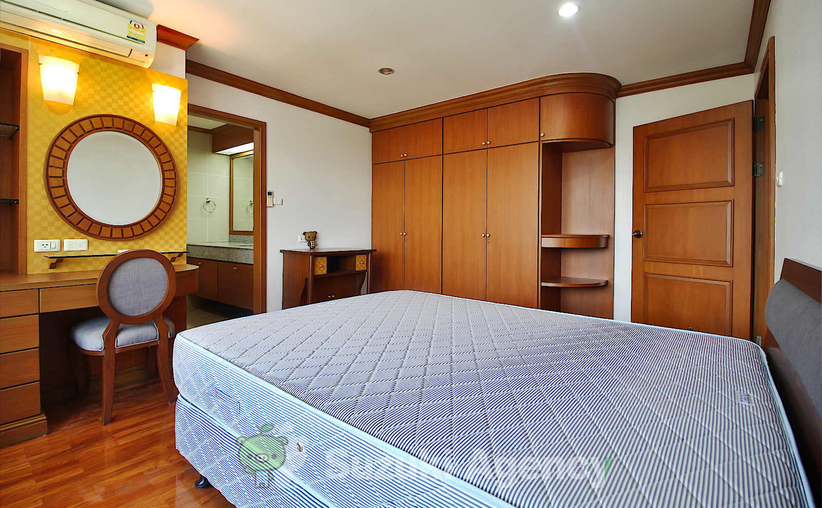 Sachayan Mansion:3 Bed Room Photos No.70