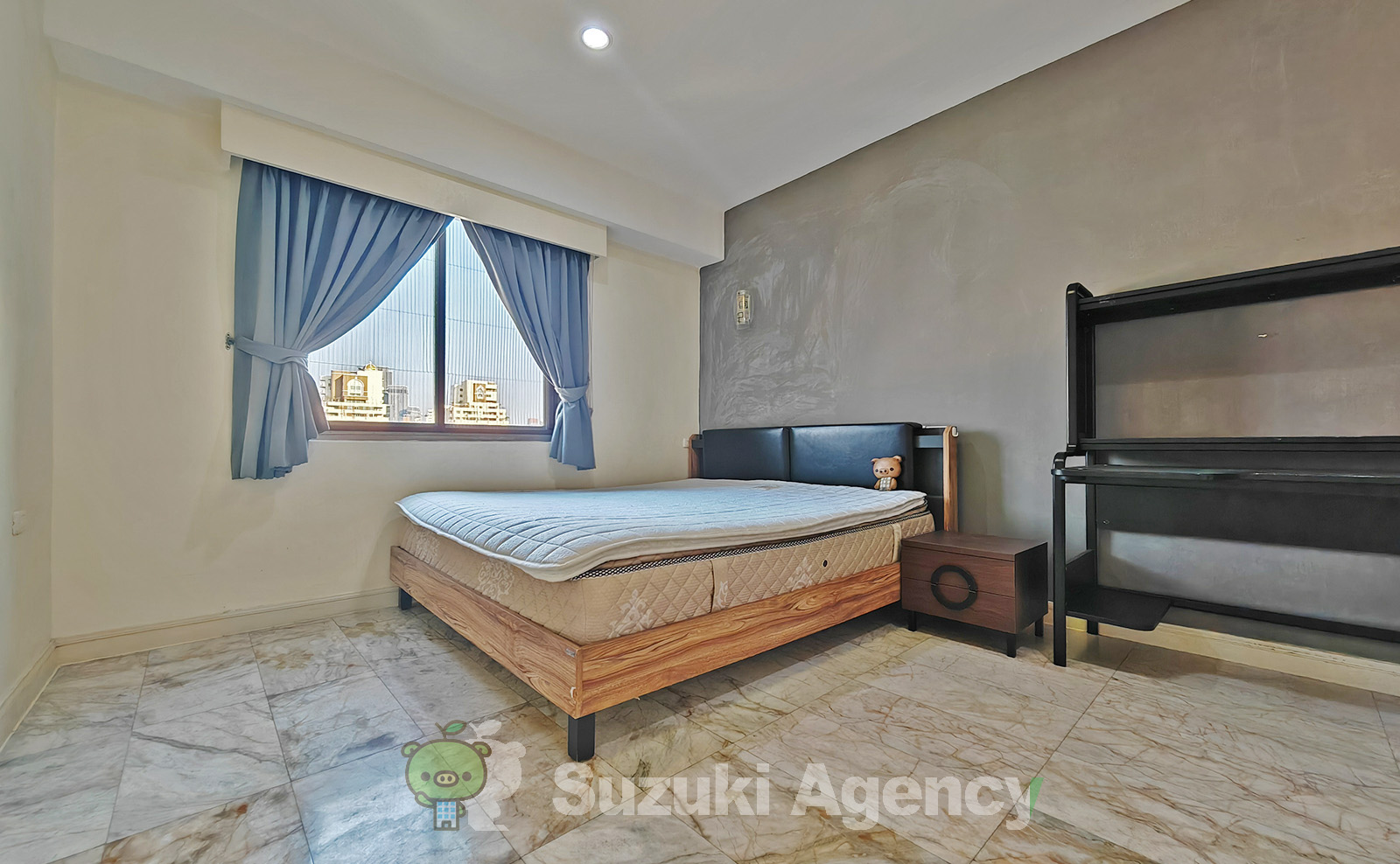 Royal Castle:3 Bed Room Photos No.70