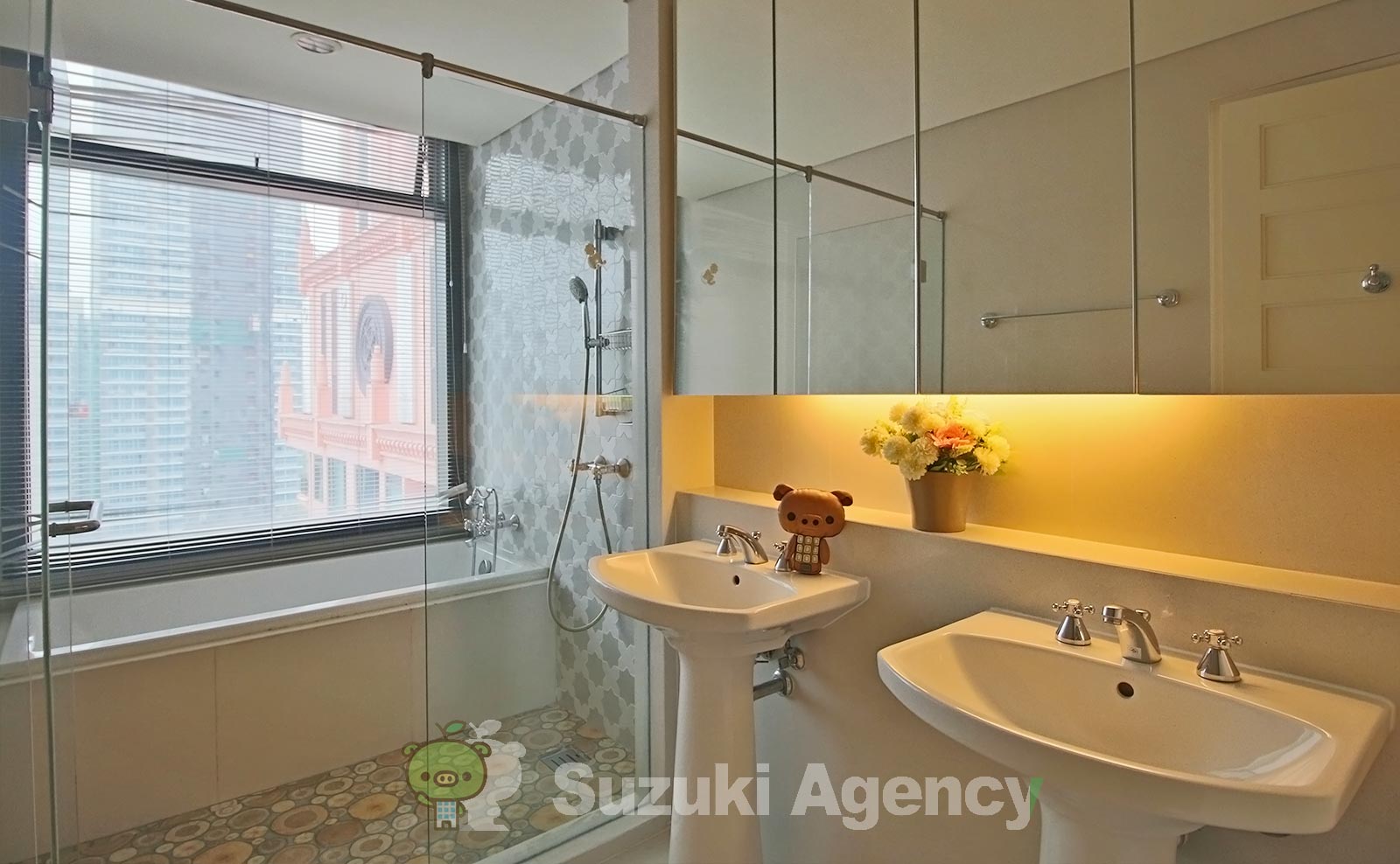 Aguston Sukhumvit 22:3 Bed Room Photos No.81