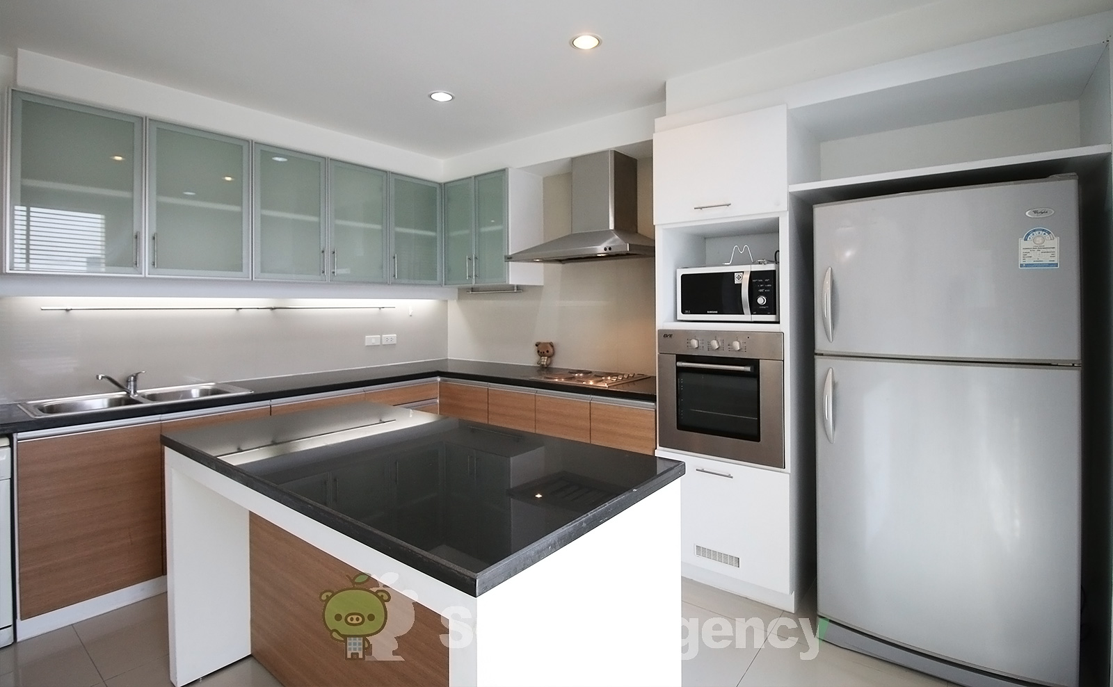 The Pentacles 2:4 Bed Room Photos No.39