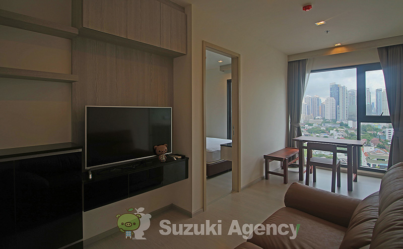 Rhythm Sukhumvit 36-38