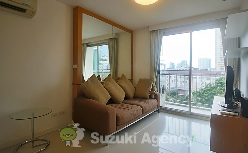 The Clover Thonglor Residence