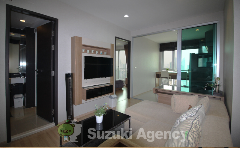 Rhythm Sathorn 21