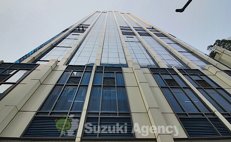Royal Maneeya Tower (M ESTATE RESIDENCES)